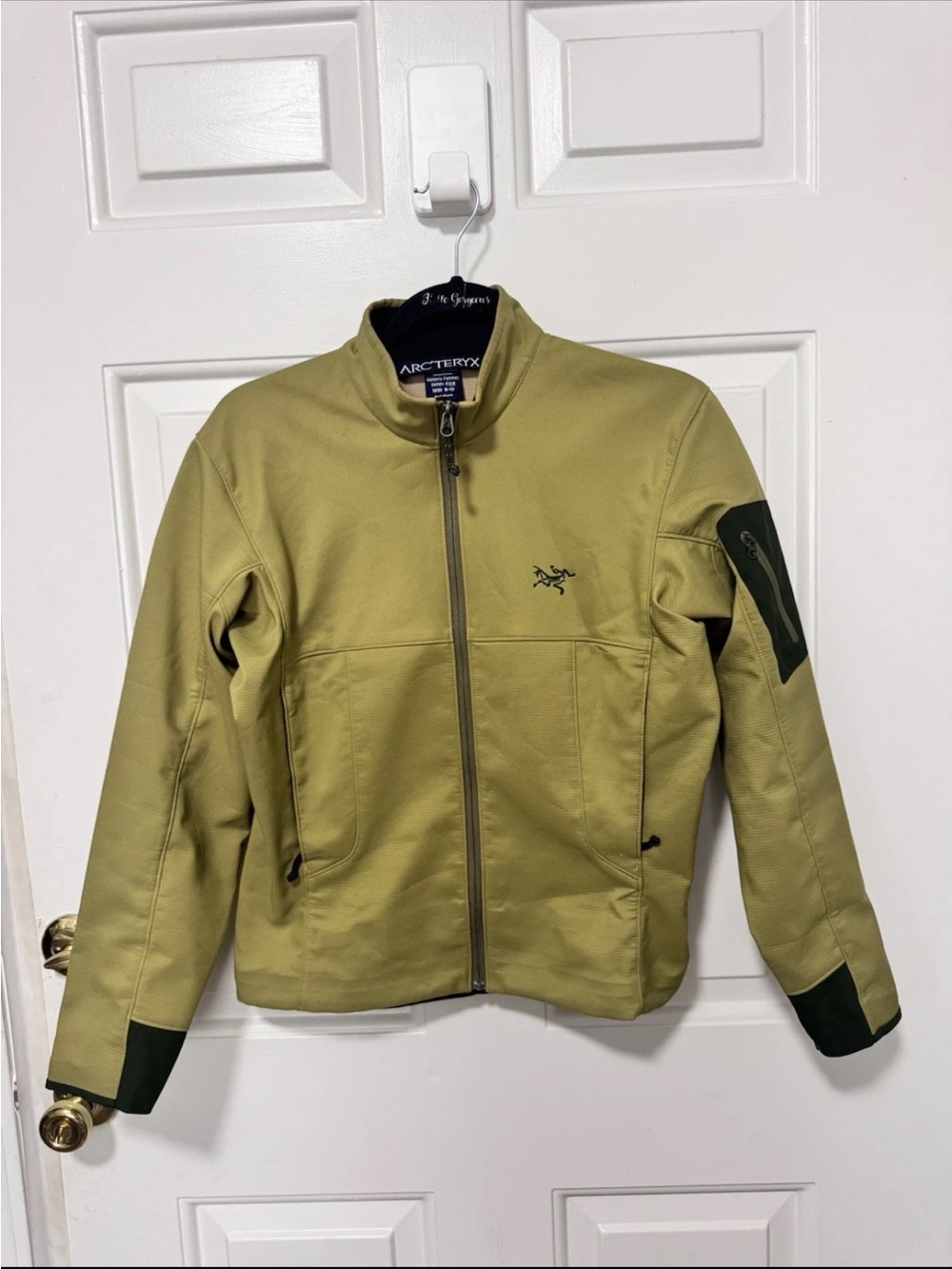 Arc'teryx Gamma Lightweight Khaki Green Jacket Women's M (8-10)